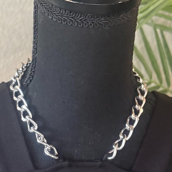 Michael Kors Black Sleeveless Mini Dress with Silver Neck Chain - Picture 2 of 9